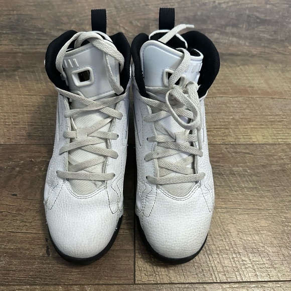 Jordan Kids White and Mint Sneakers - Picture 2 of 5